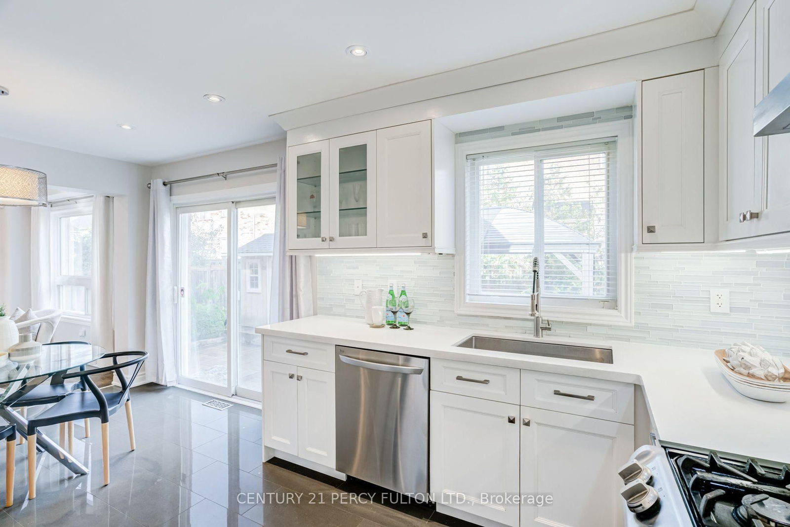 9 Urwin Street • Ajax, ON photo 18