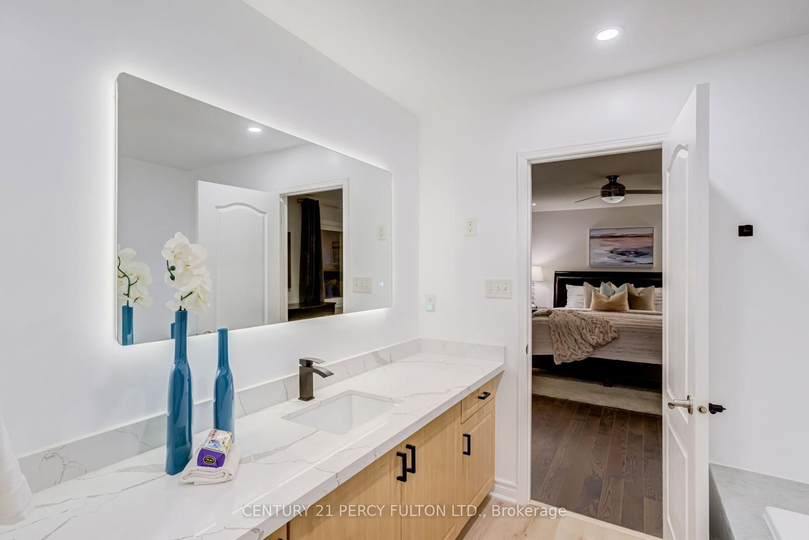 9 Urwin Street • Ajax, ON photo 32