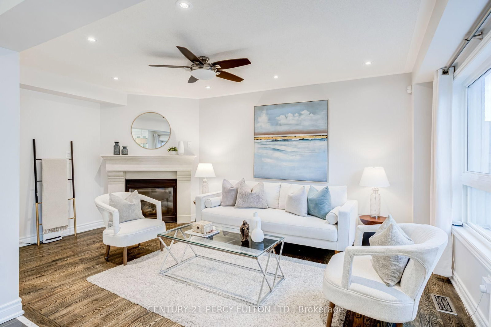 9 Urwin Street • Ajax, ON photo 9