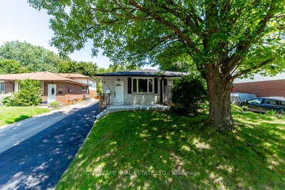 322 Fernwood Avenue • Oshawa, ON photo 2