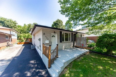 322 Fernwood Avenue • Oshawa, ON photo 3