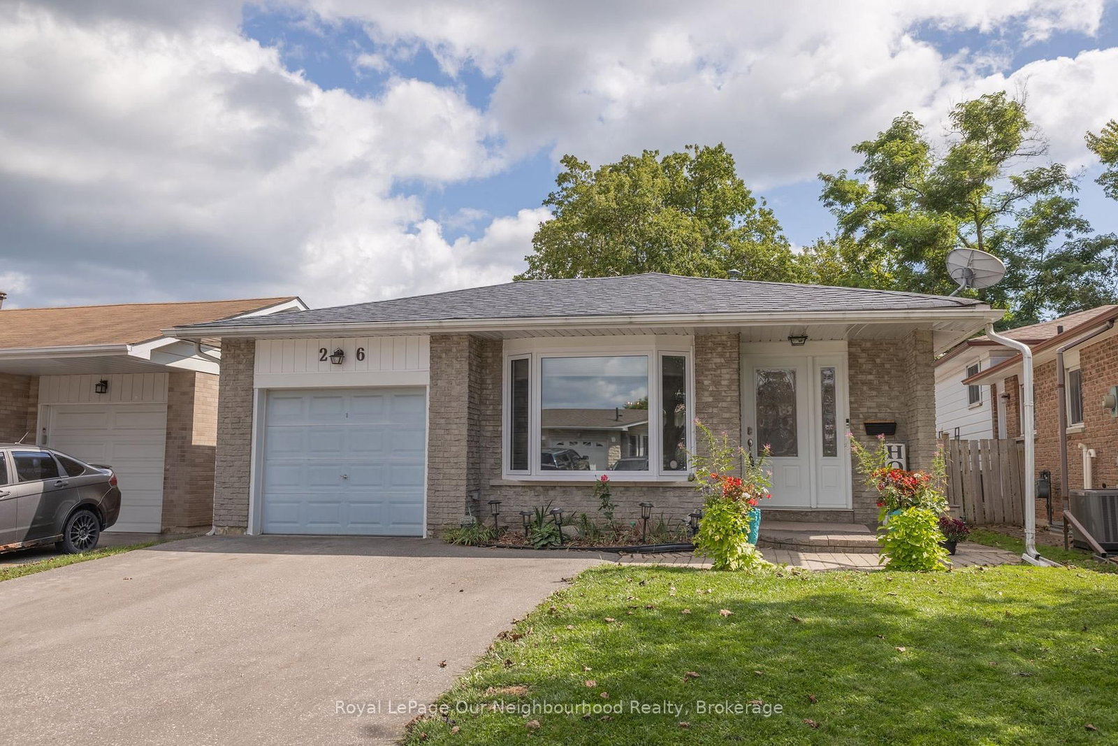 26 Ashdale Crescent • Clarington, ON photo 3