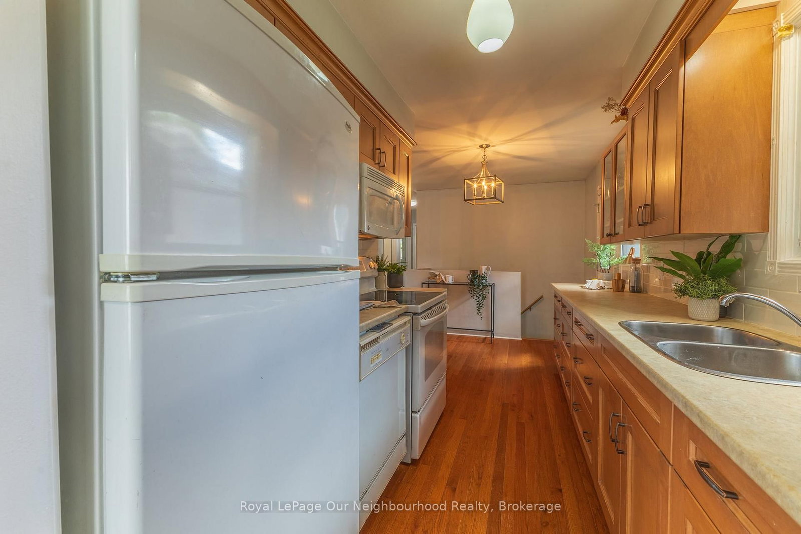 26 Ashdale Crescent • Clarington, ON photo 6