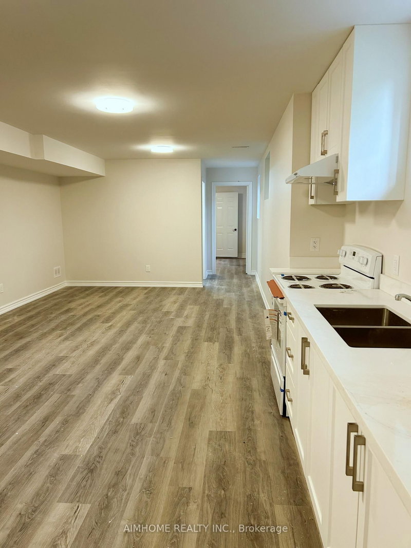 LegBsmt - 27 Maple Edge Lane