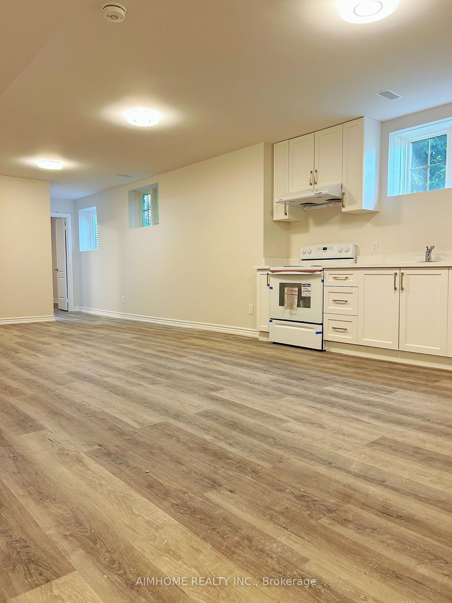 LegBsmt - 27 Maple Edge Lane, Whitby 4