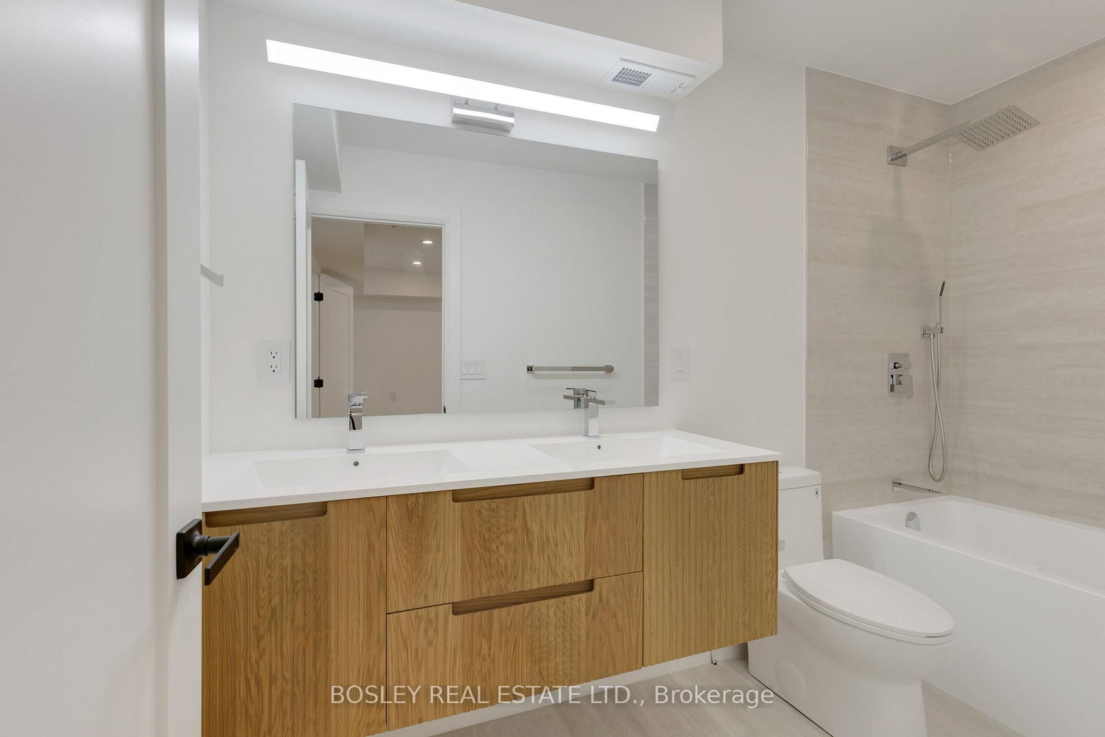 B-225 Gainsborough Rd, Toronto, view 20