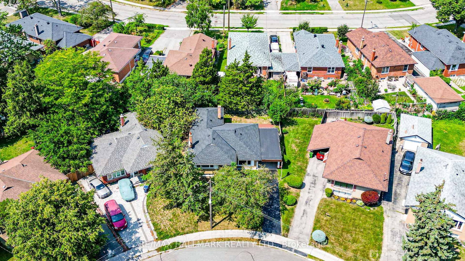 54 Charlemont Crescent • Toronto, ON photo 34