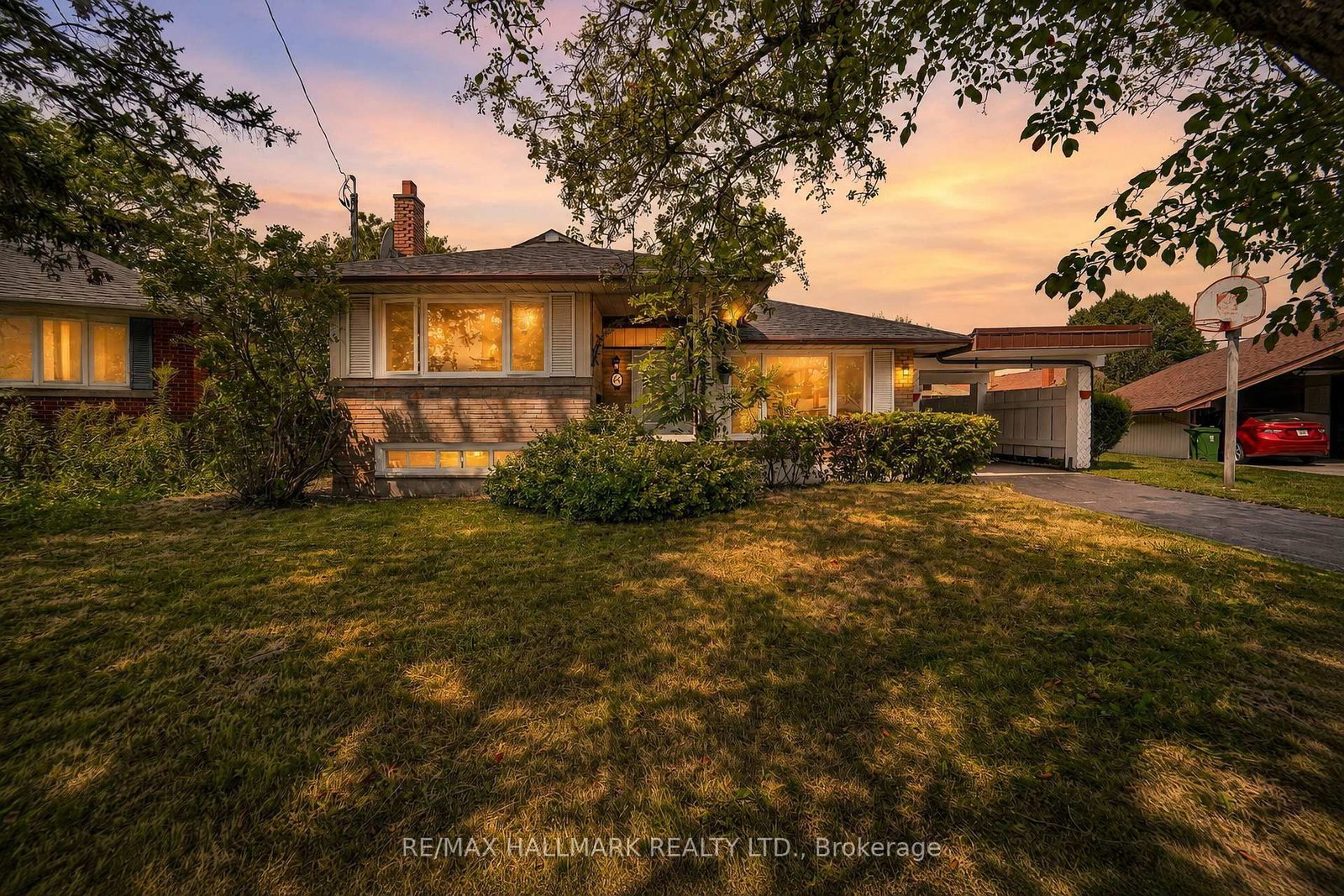 54 Charlemont Crescent • Toronto, ON photo 38