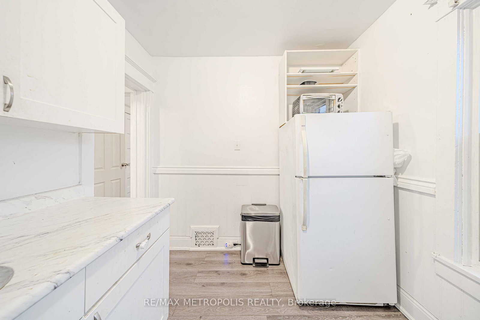 240 Division Street • Oshawa, ON photo 29