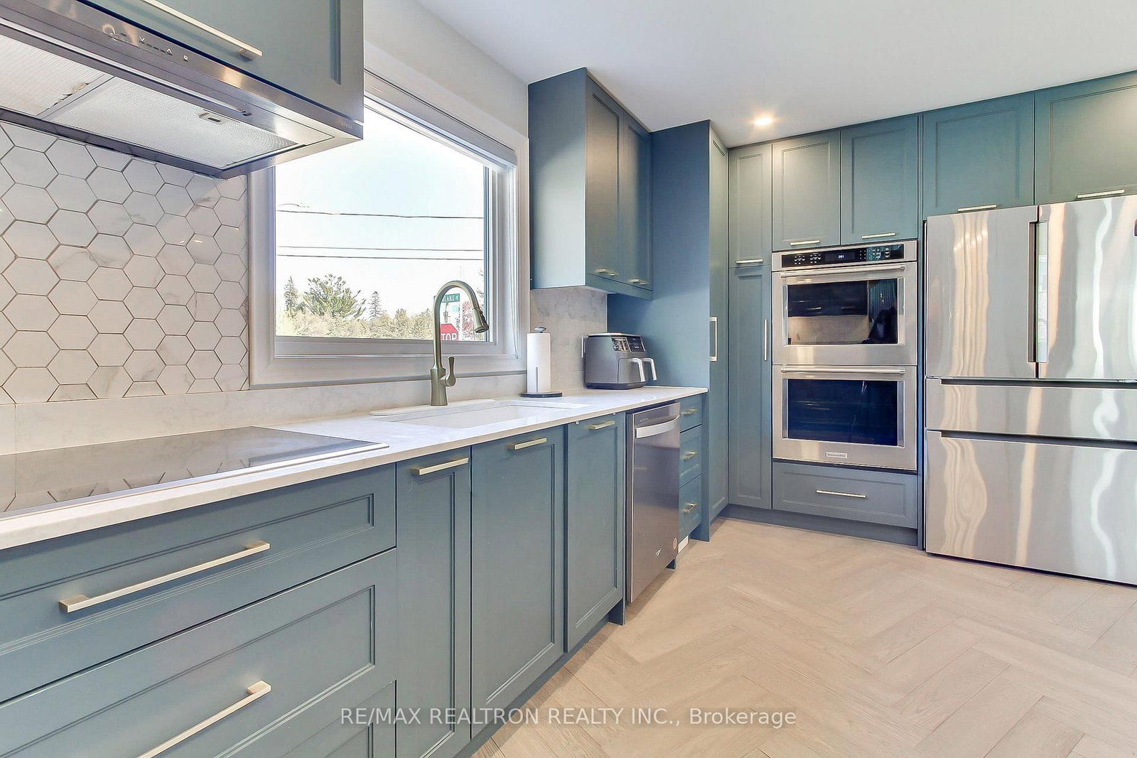 606 Annland Street • Pickering, ON photo 11