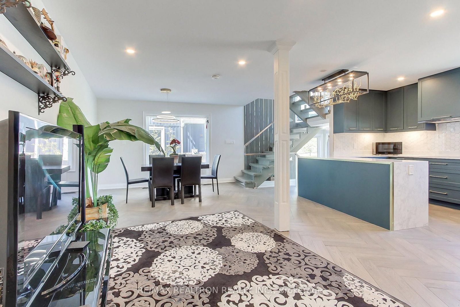606 Annland Street • Pickering, ON photo 14