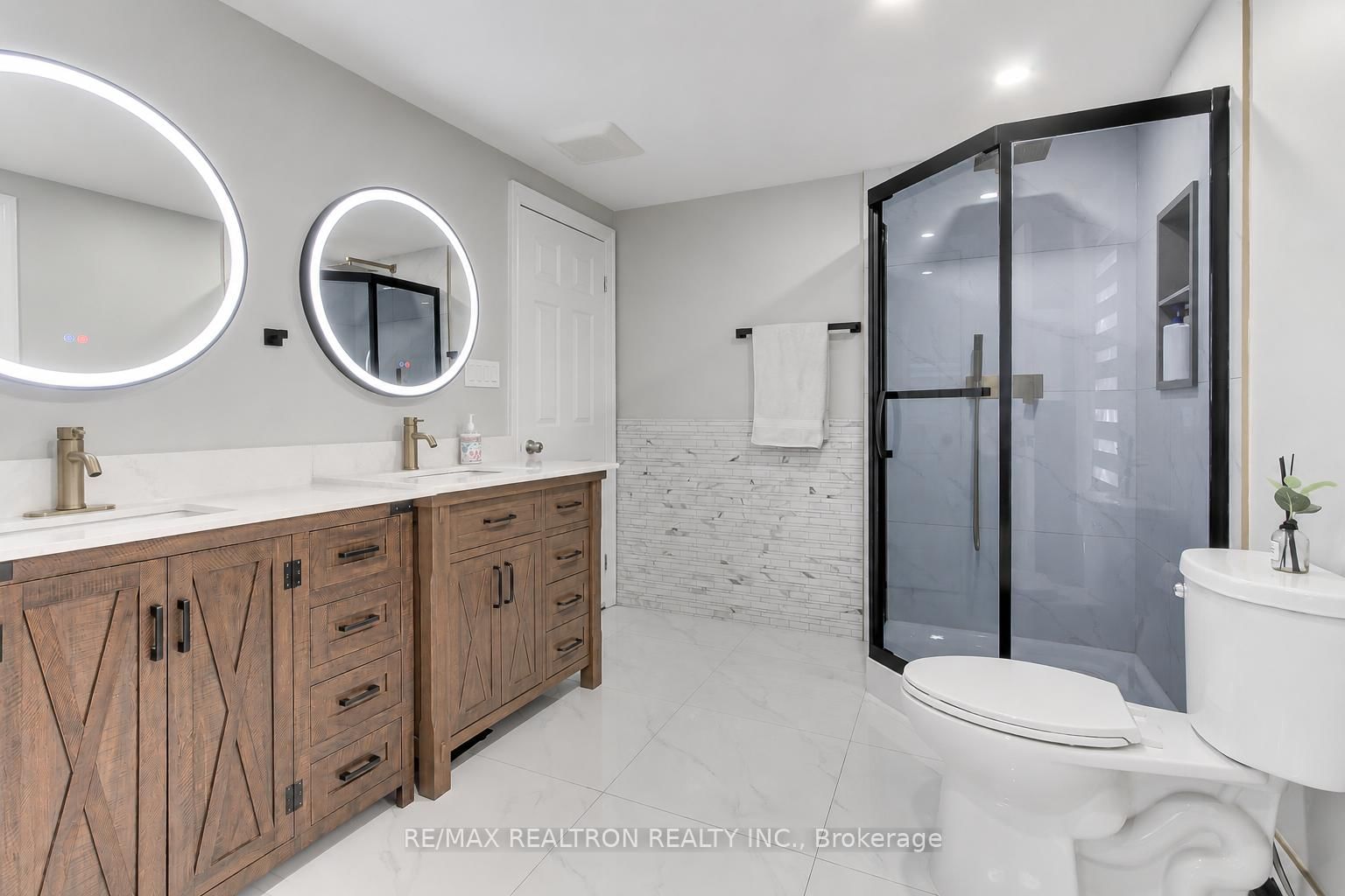606 Annland Street • Pickering, ON photo 25