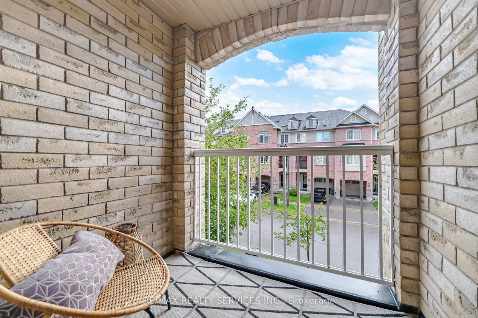 23 Clowes Street • Ajax, ON photo 39