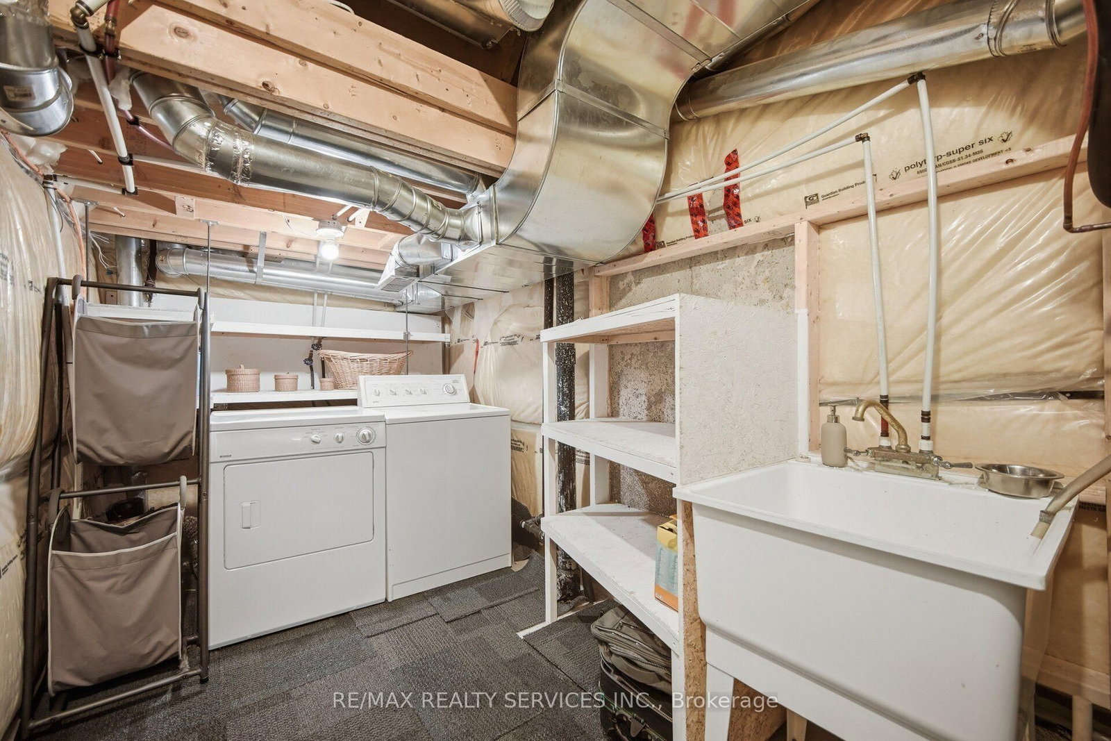 23 Clowes Street • Ajax, ON photo 40