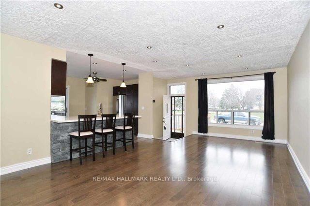 #Upper - 94 Hurley Road