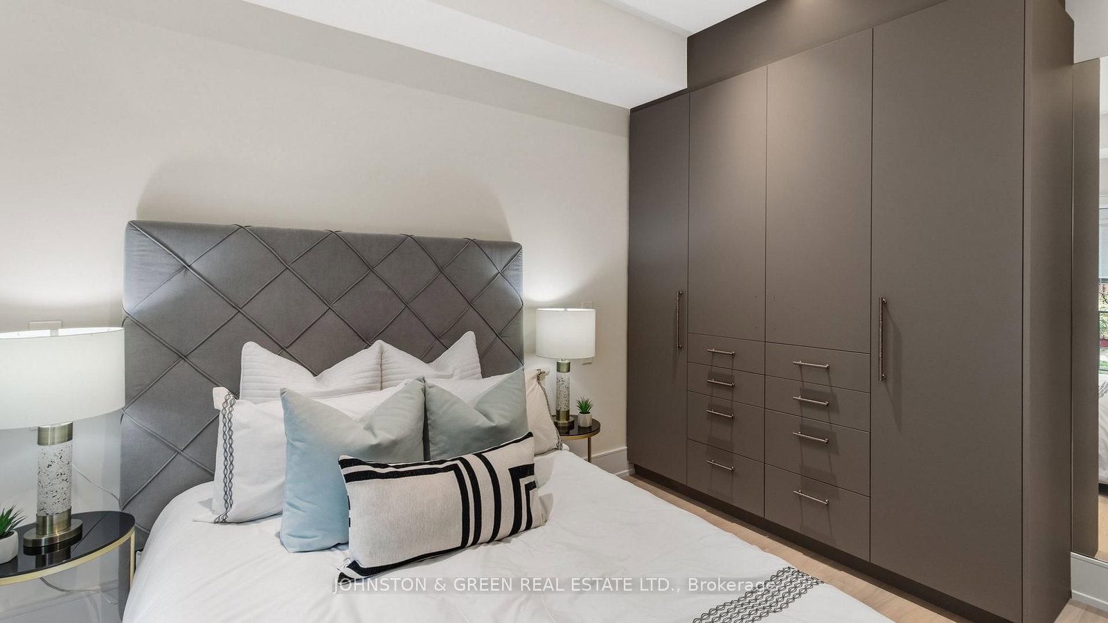 62 Northridge Avenue • Toronto, ON photo 12