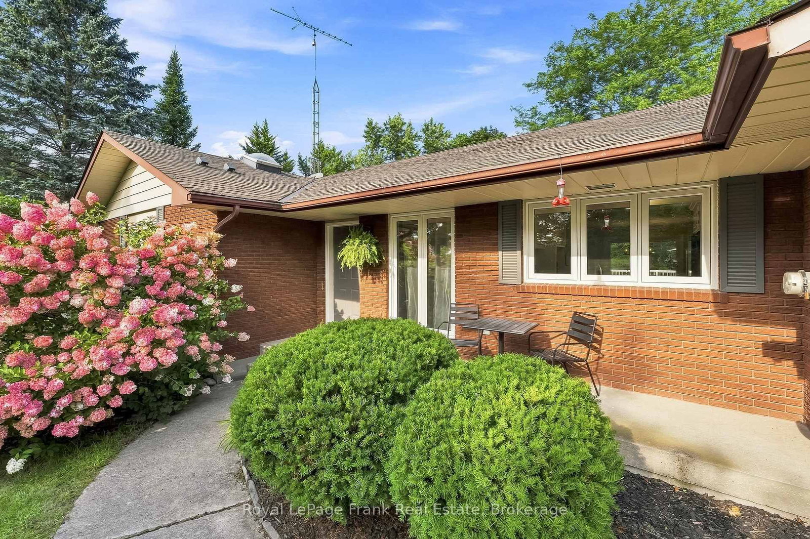 2407 Ashbridge Road • Scugog, ON photo 14