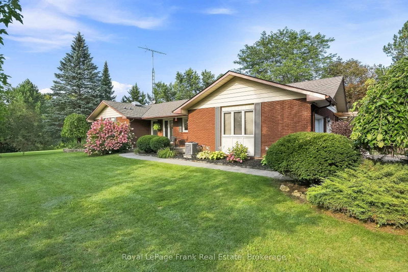 2407 Ashbridge Road