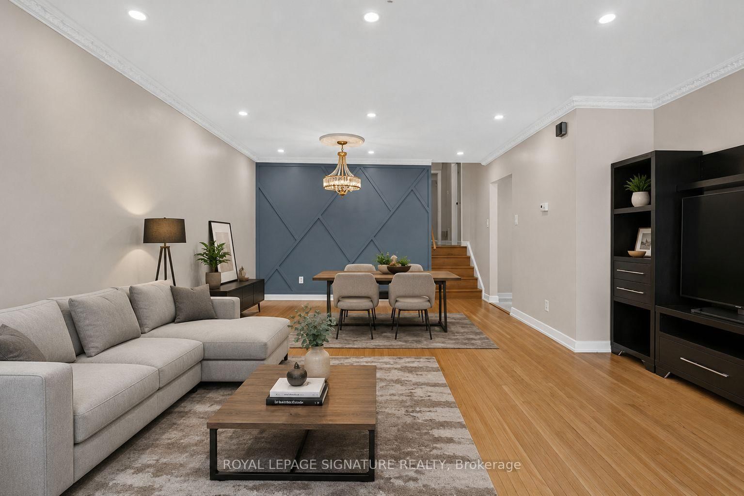 16 Earswick Drive • Toronto, ON photo 13