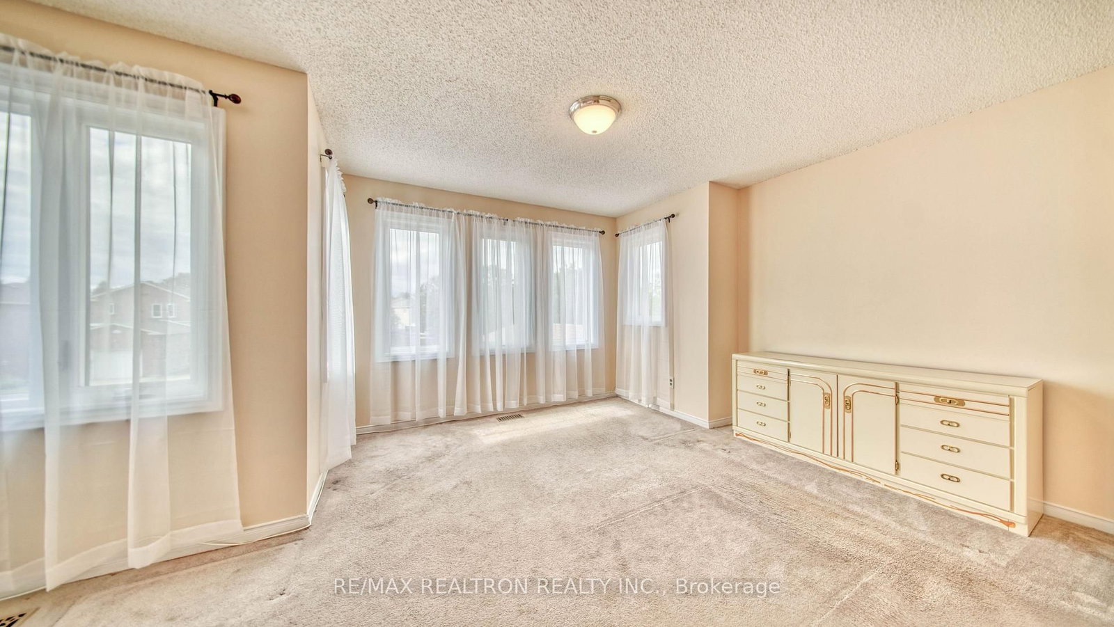 3 Raine Drive • Ajax, ON photo 23