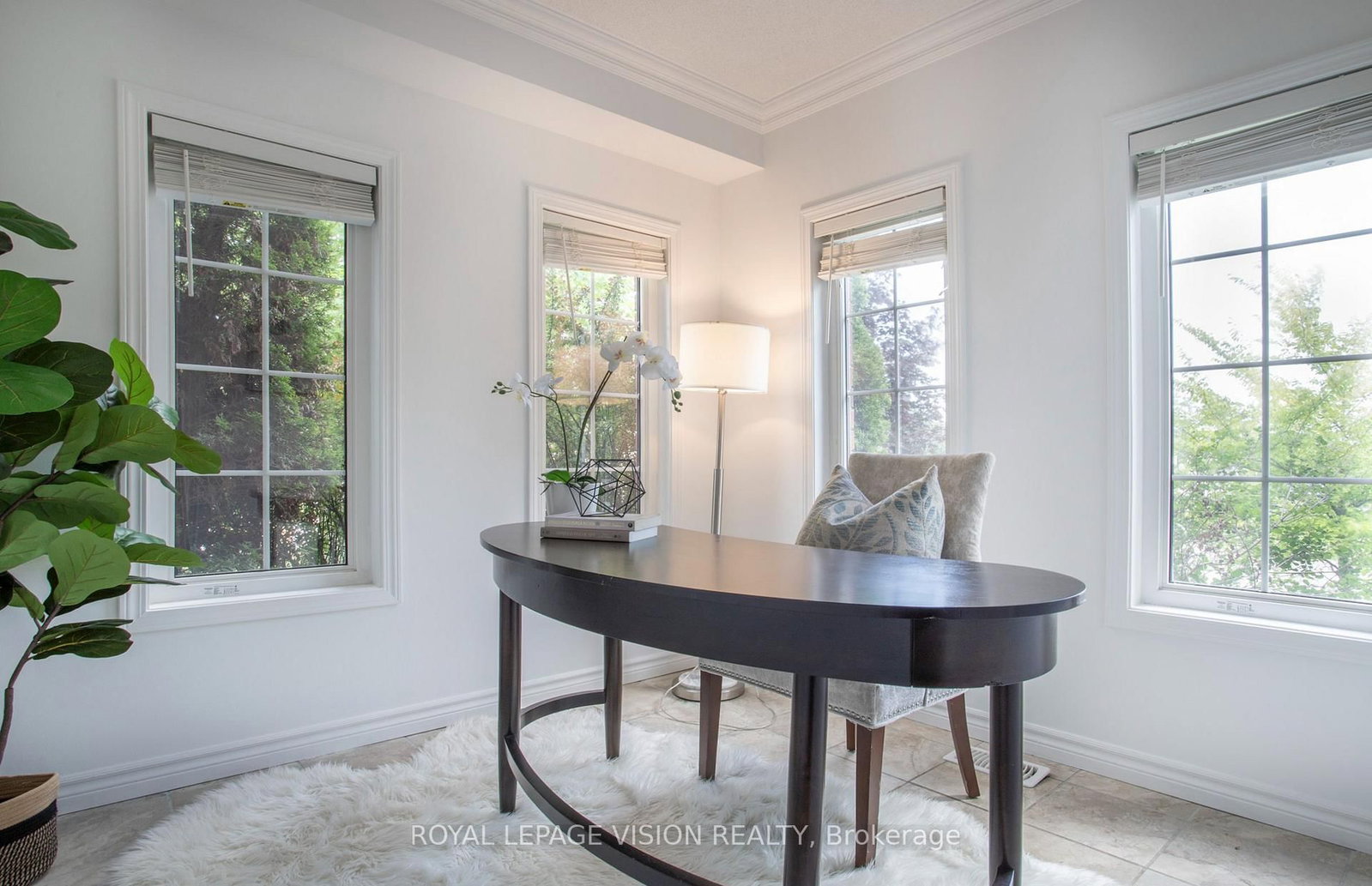 2 Laprade Square • Clarington, ON photo 15