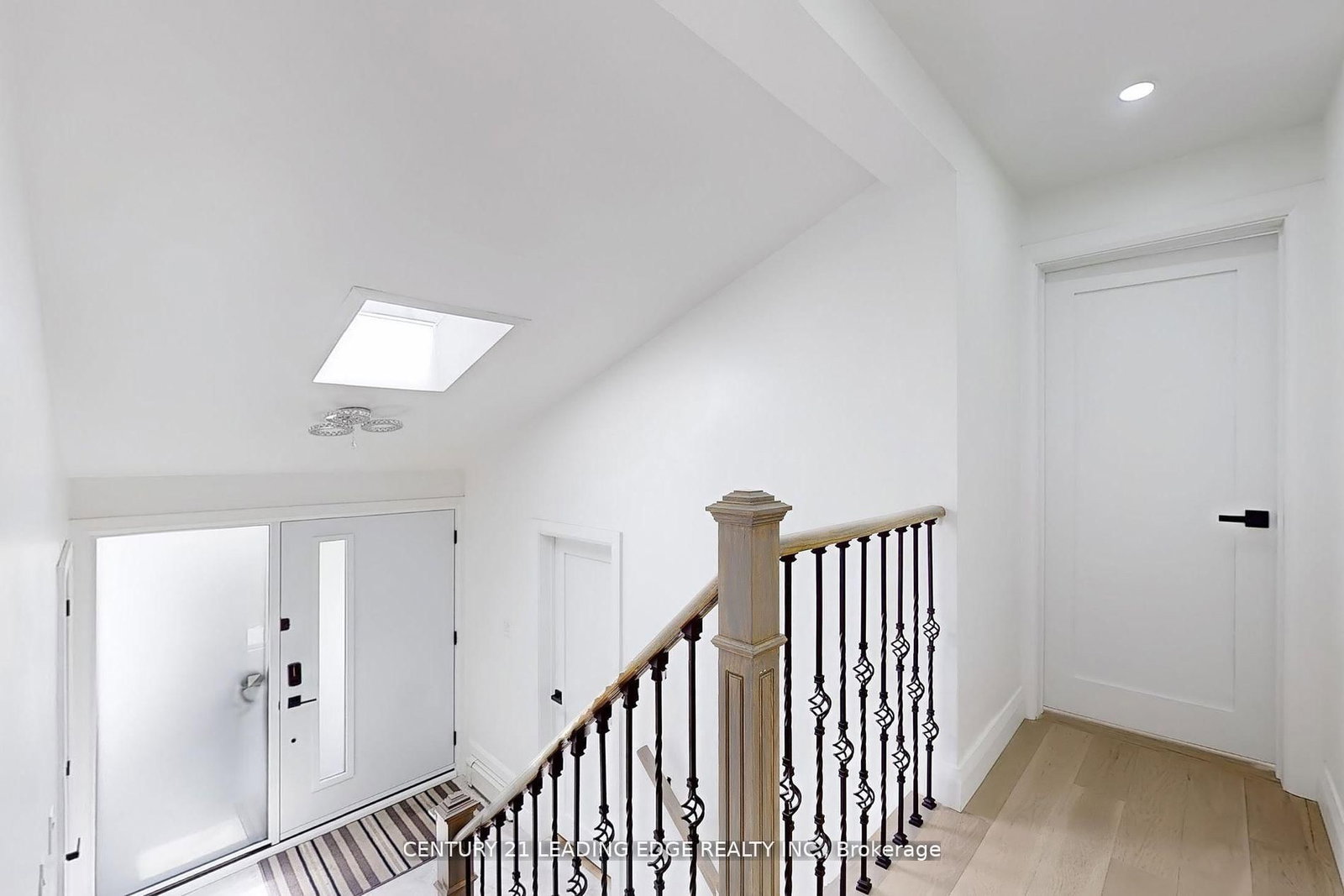 20 Bypass Court • Toronto, ON photo 13