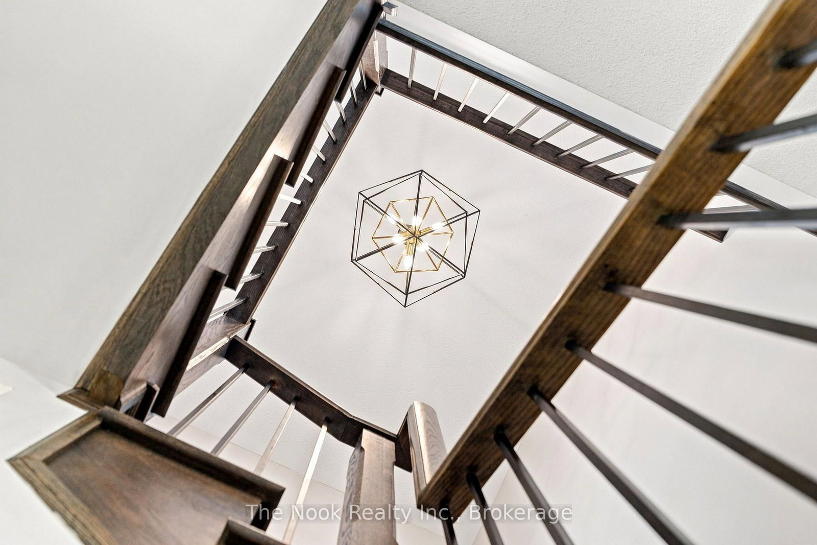 100 Woolacott Lane • Clarington, ON photo 25