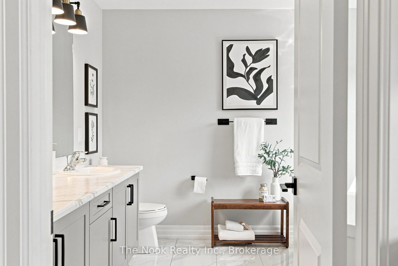 100 Woolacott Lane • Clarington, ON photo 31