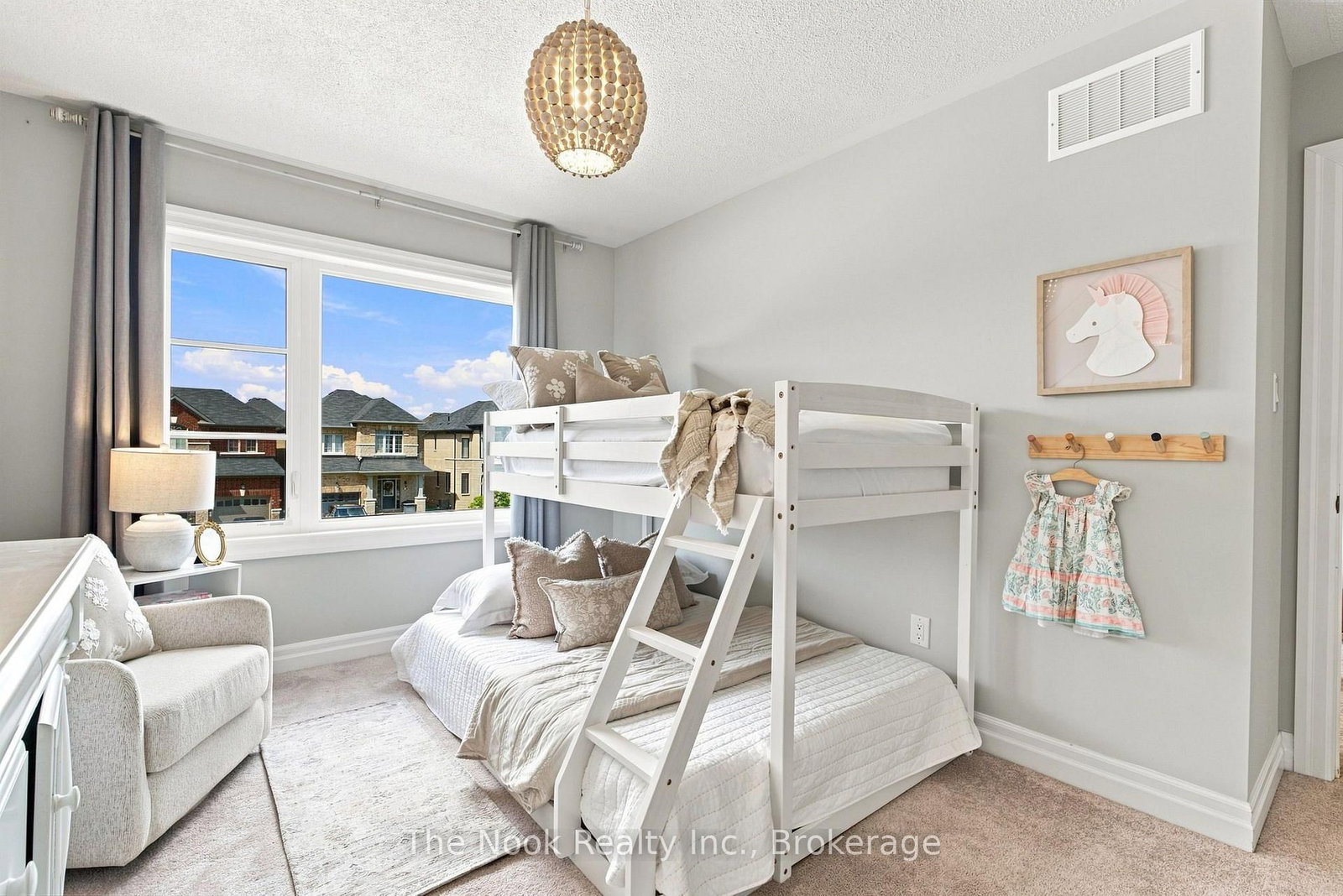 100 Woolacott Lane • Clarington, ON photo 36