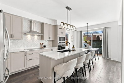 100 Woolacott Lane • Clarington, ON photo 6