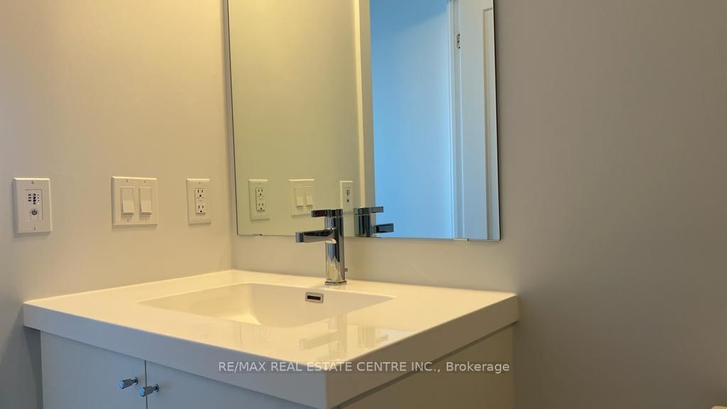 2550 Simcoe Street • #2115 • Oshawa, ON photo 14