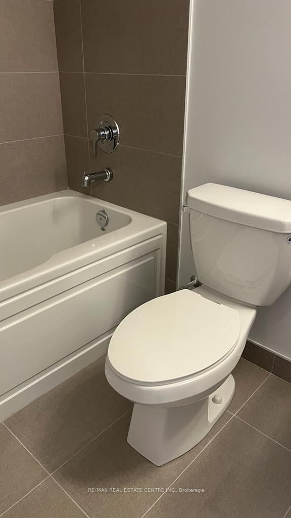 2550 Simcoe Street • #2115 • Oshawa, ON photo 20