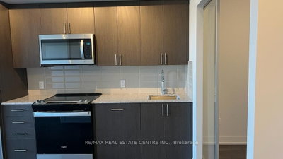 2550 Simcoe Street • #2115 • Oshawa, ON photo 3