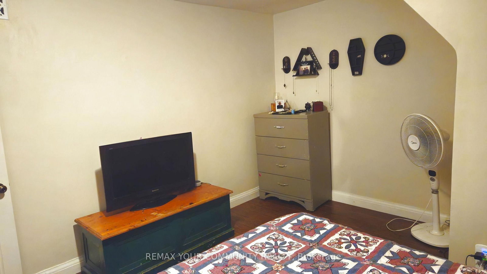 520 Cromwell Avenue • Oshawa, ON photo 13