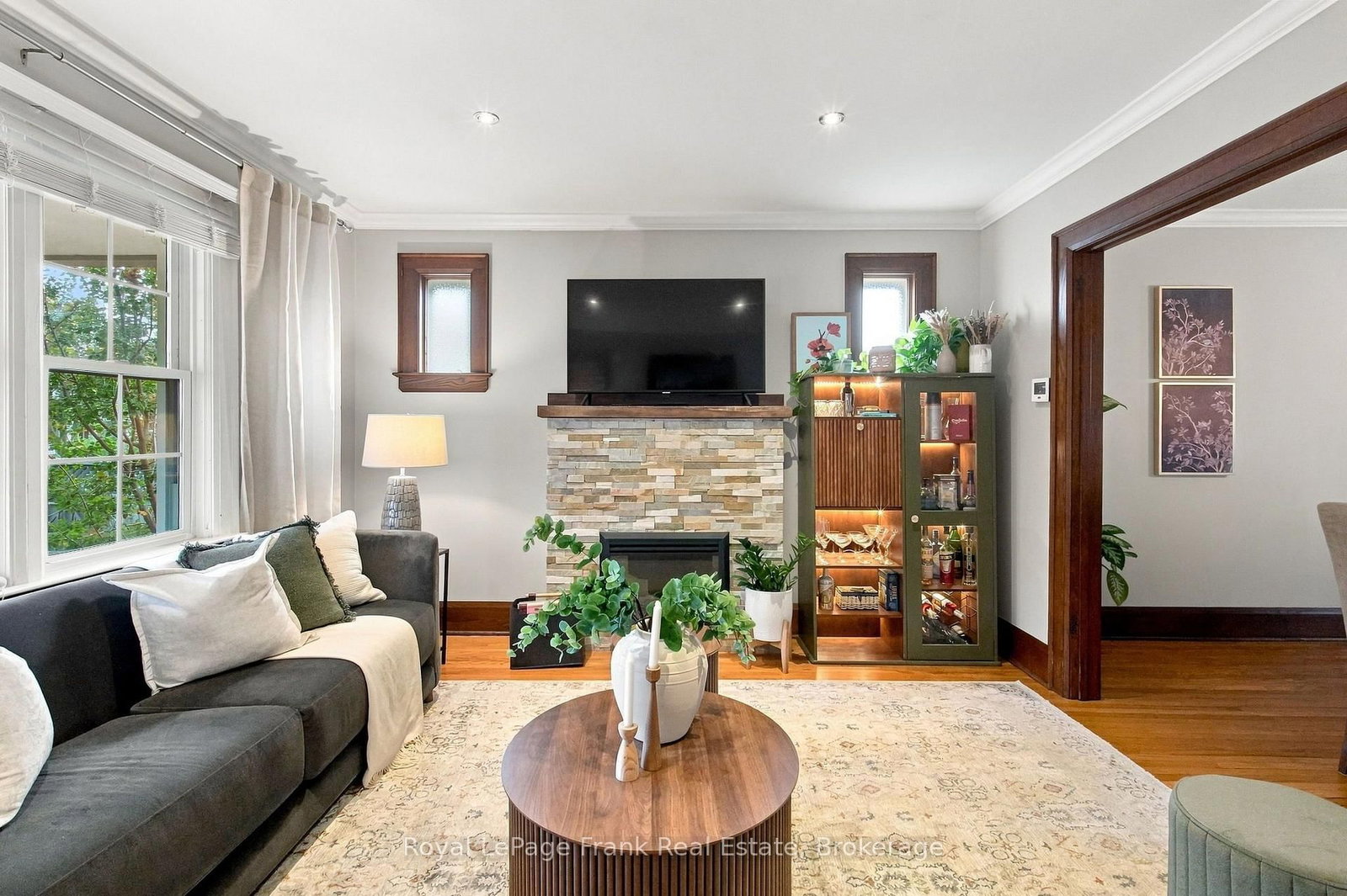 44 Mclaughlin Boulevard • Oshawa, ON photo 12