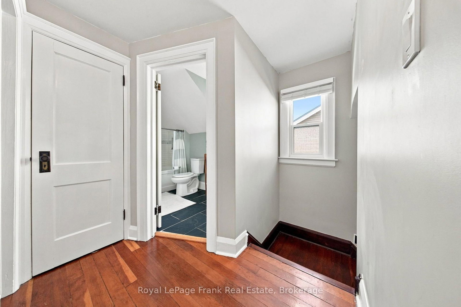 44 Mclaughlin Boulevard • Oshawa, ON photo 22