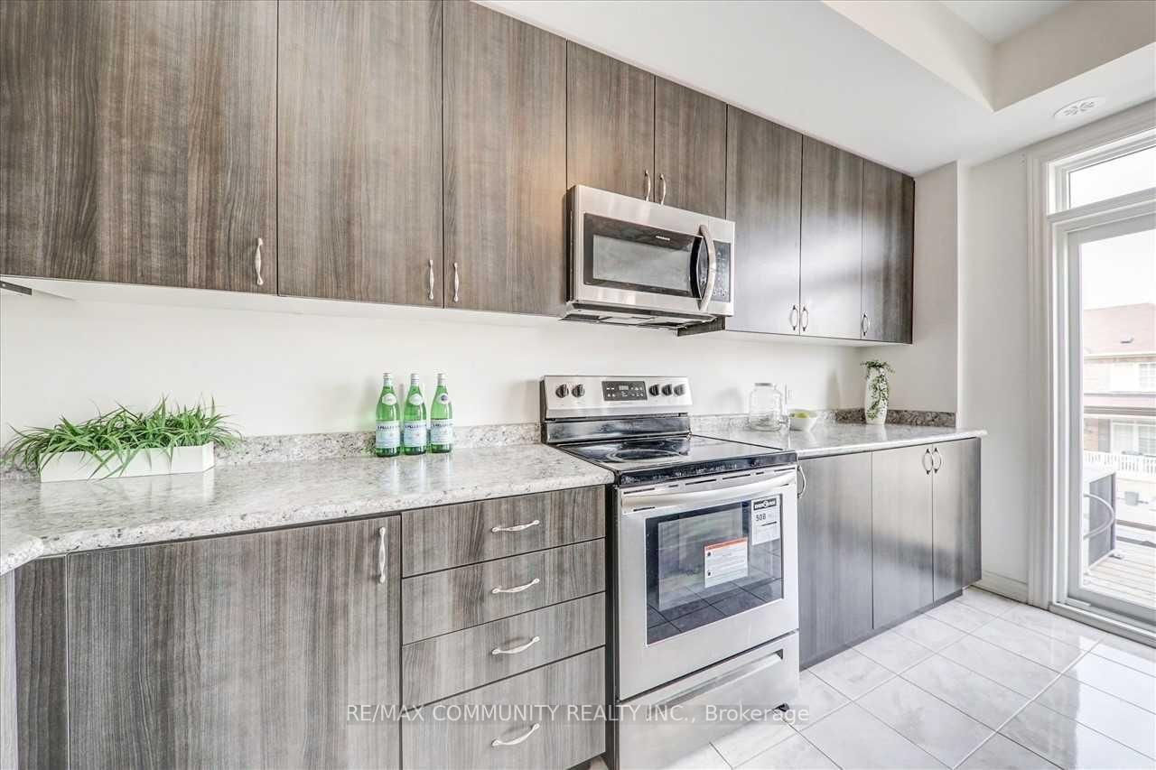 2718 William Jackson Drive • Pickering, ON photo 14