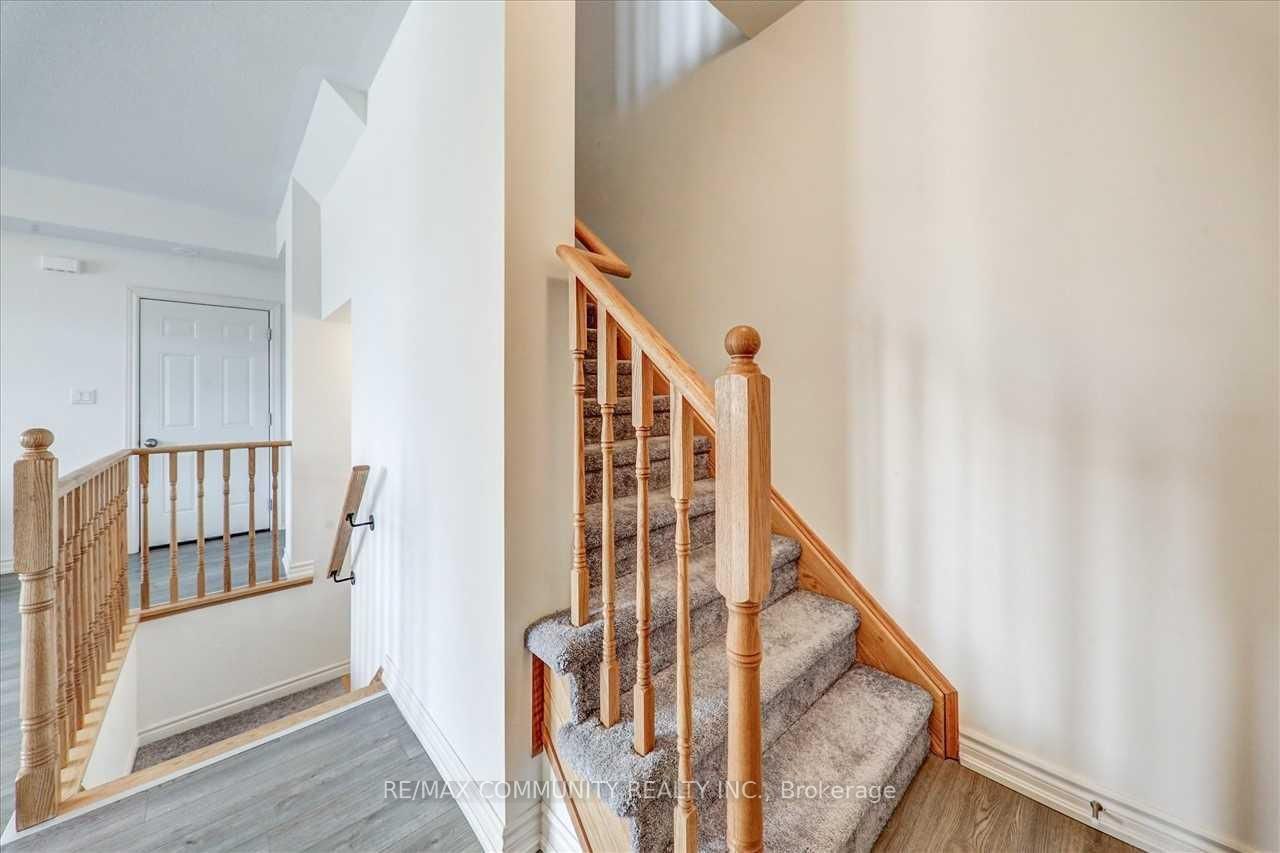2718 William Jackson Drive • Pickering, ON photo 17