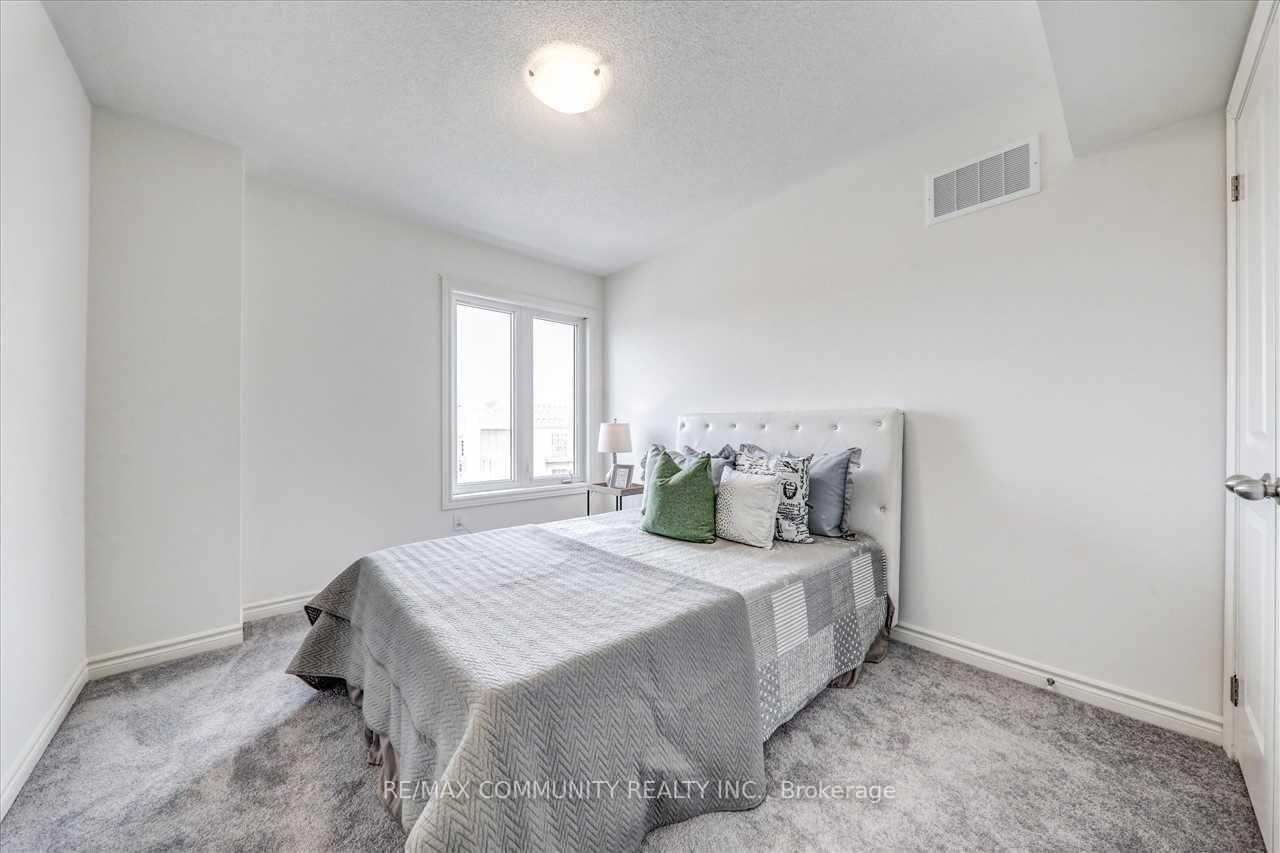 2718 William Jackson Drive • Pickering, ON photo 22
