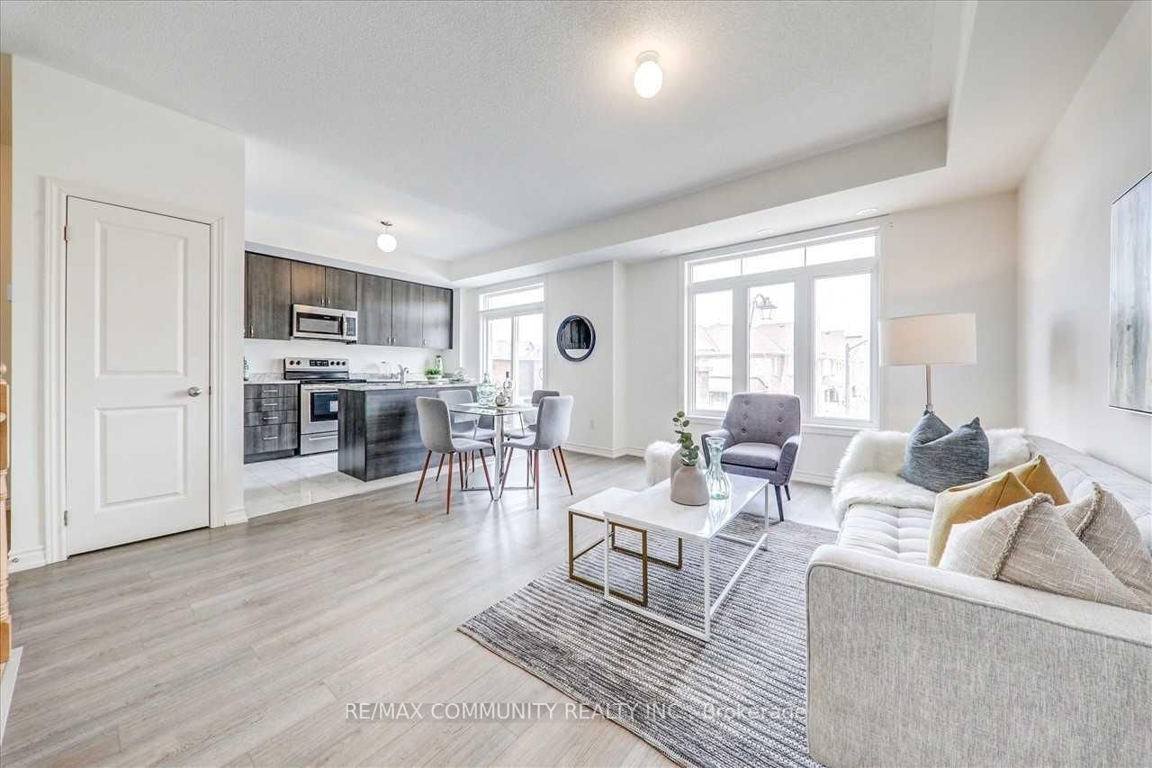 2718 William Jackson Drive • Pickering, ON photo 6