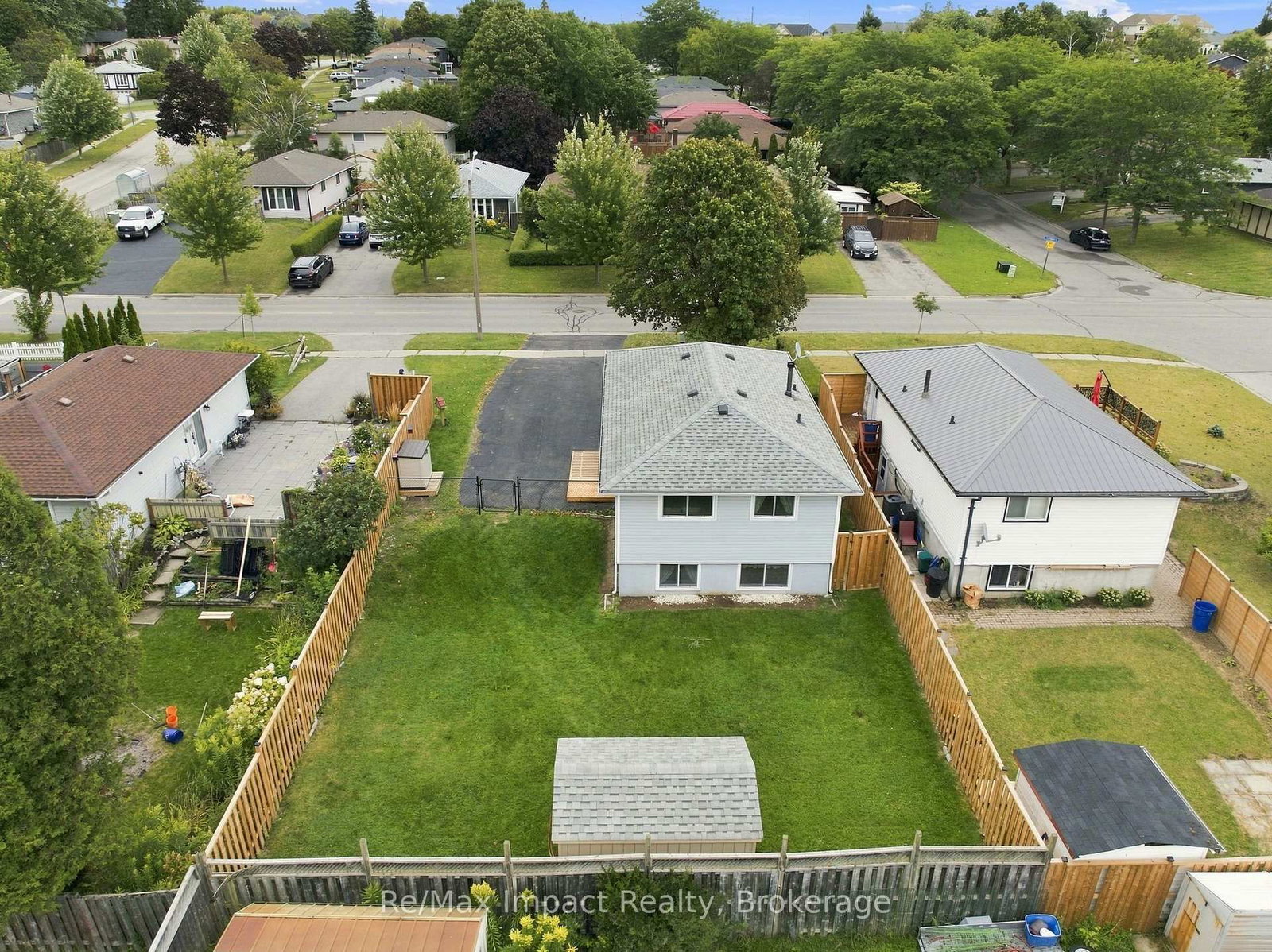 822 Southdown Street • Oshawa, ON photo 39