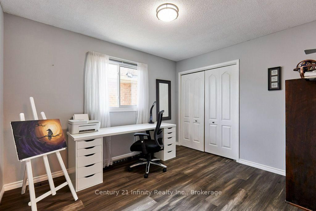 8 Murkar Crescent • Whitby, ON photo 25
