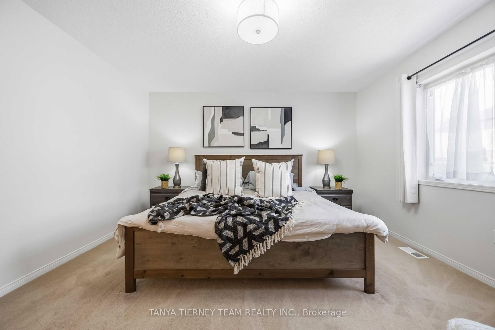 828 Taggart Crescent • Oshawa, ON photo 29