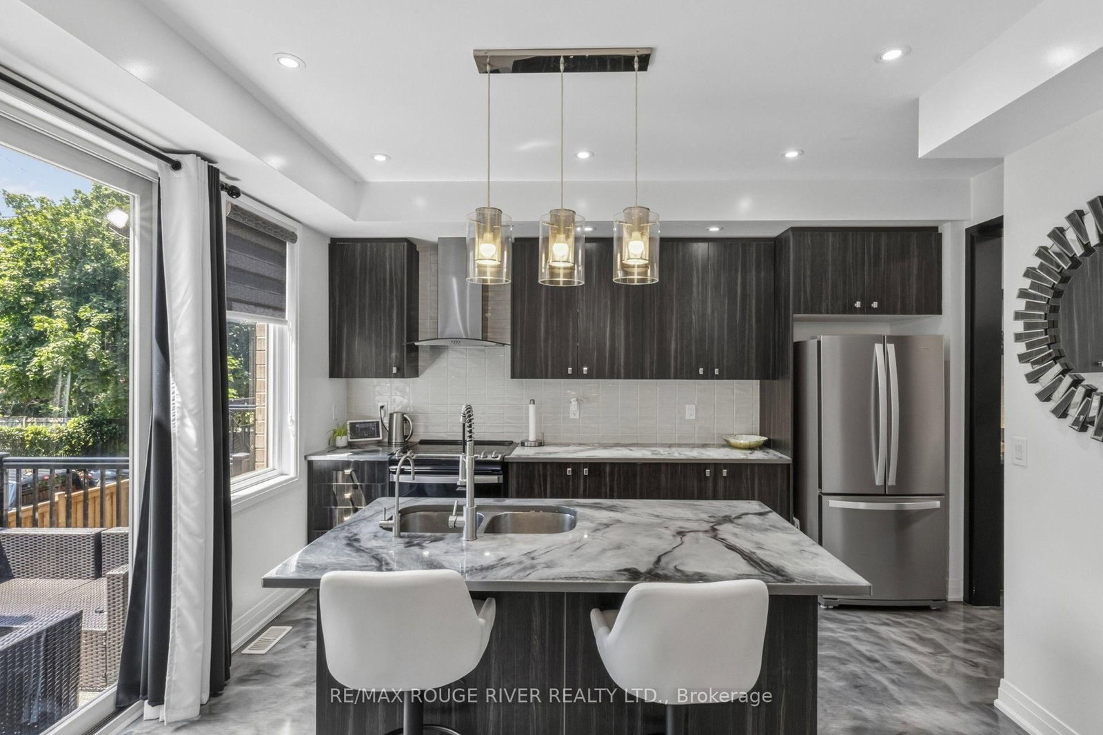 24 Waterside Way • Whitby, ON photo 17
