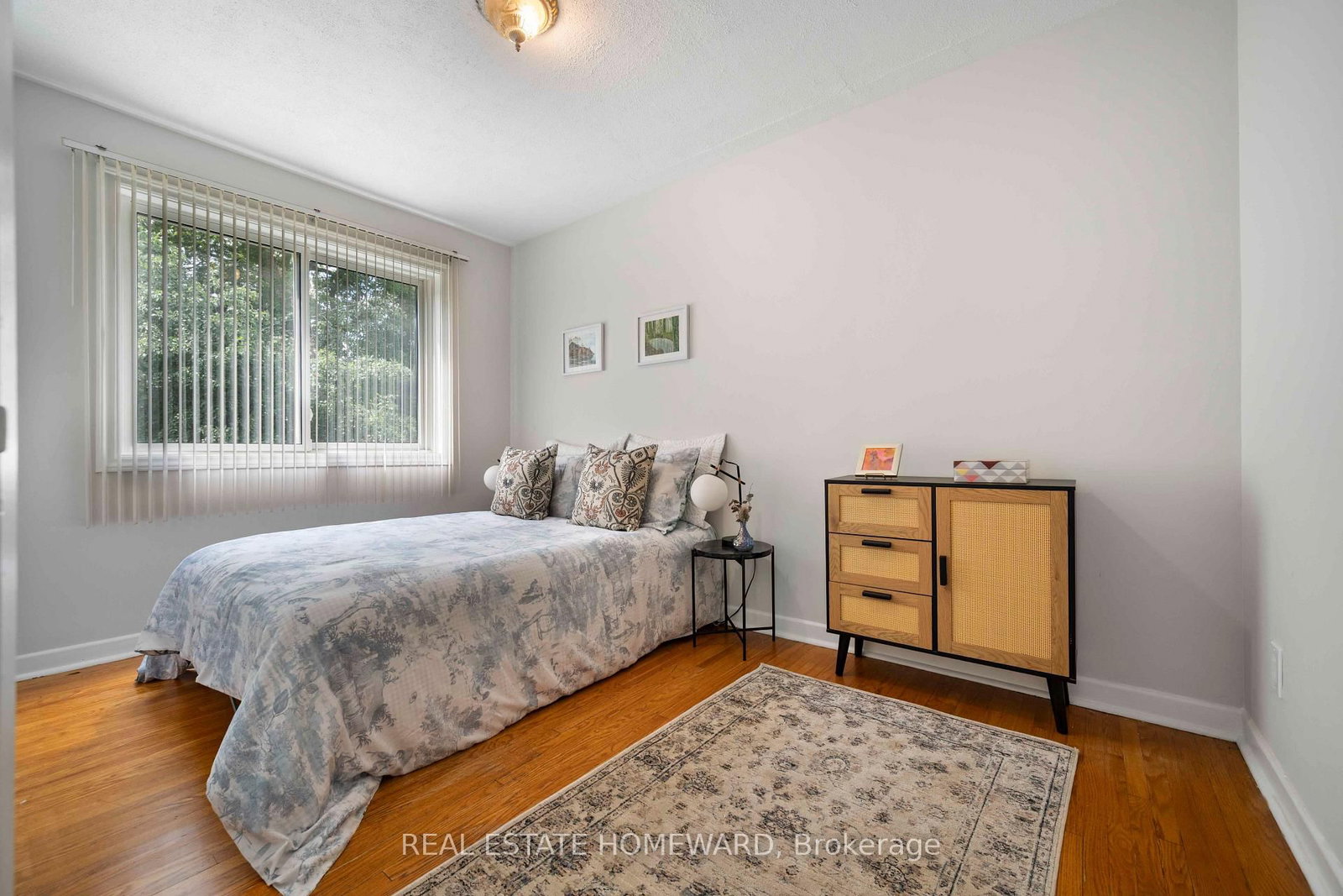 118 Zaph Avenue • Toronto, ON photo 24