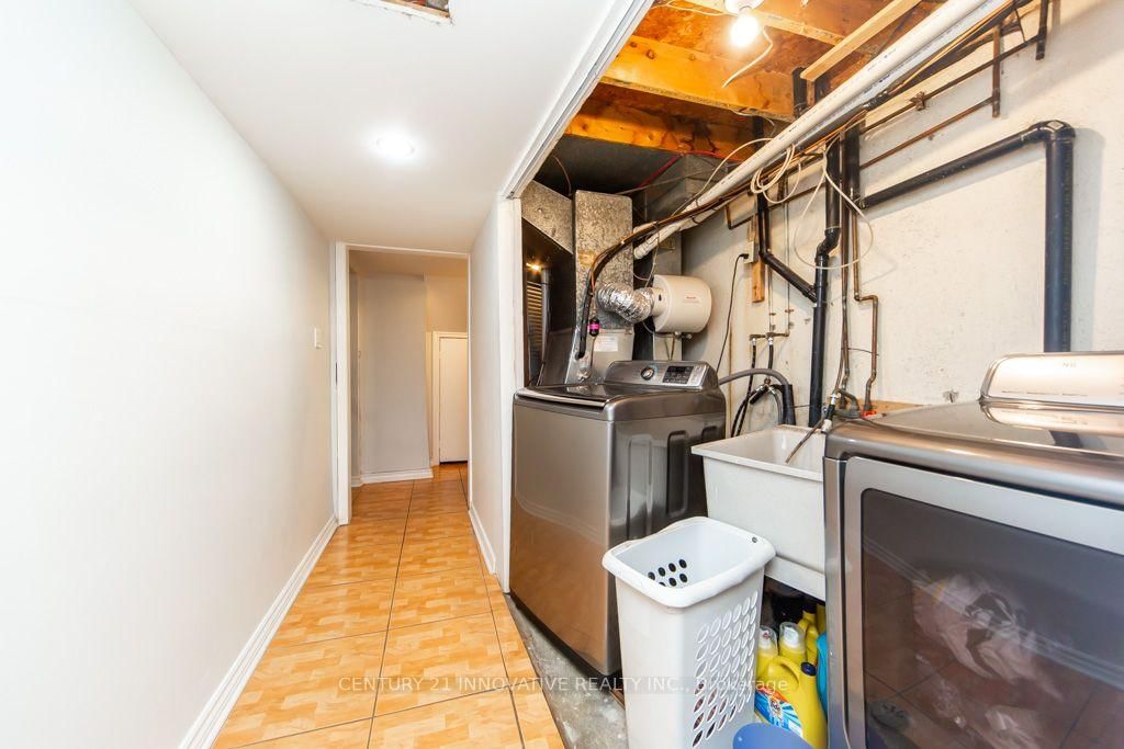 48 Dunthorne Court • Toronto, ON photo 39