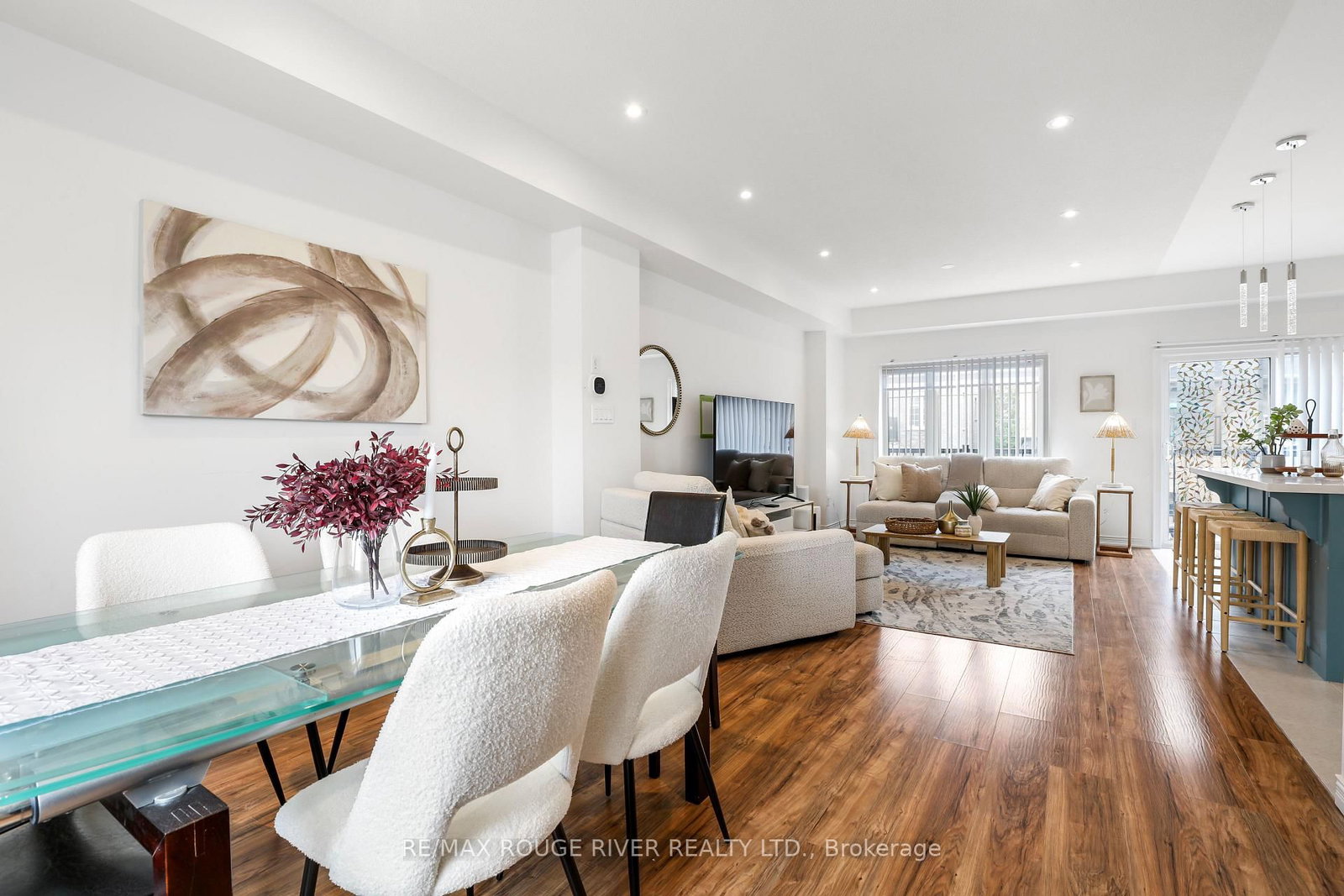 17 Devineridge Avenue • Ajax, ON photo 14