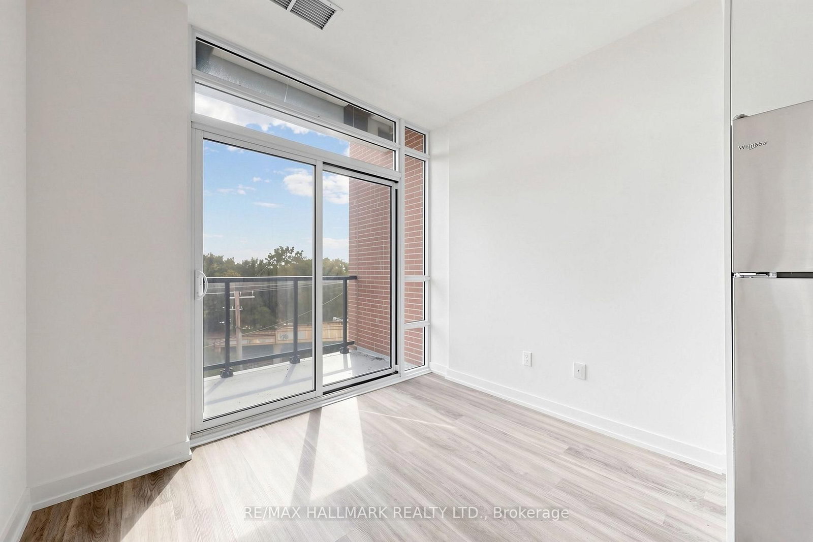517-1010 Dundas St, Whitby, view 20