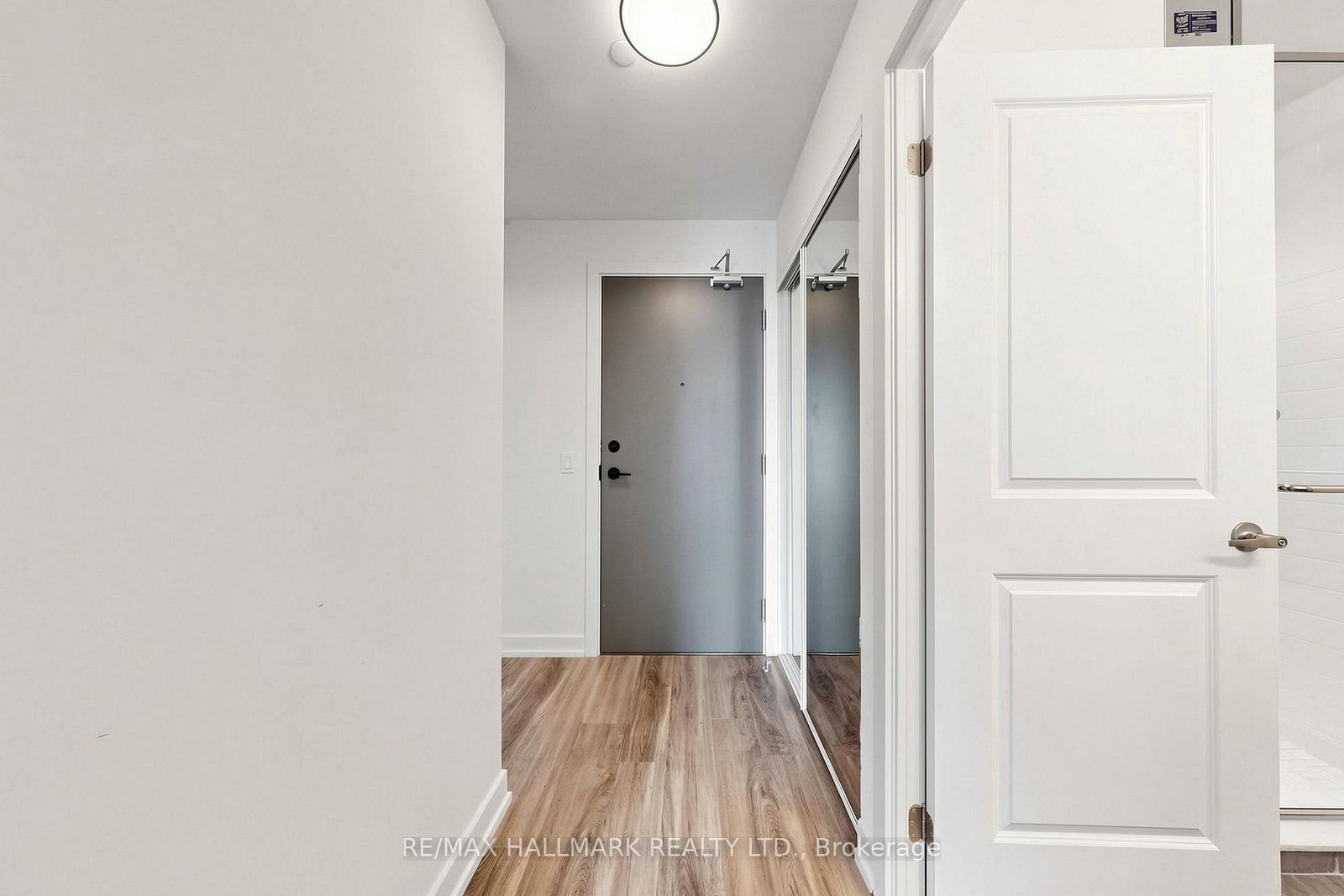 517-1010 Dundas St, Whitby, view 35
