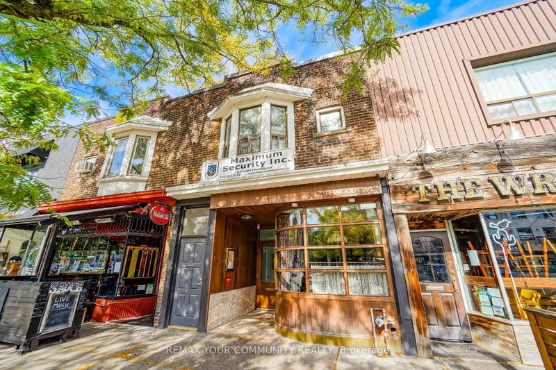 Room 2 - 1378 Danforth Avenue